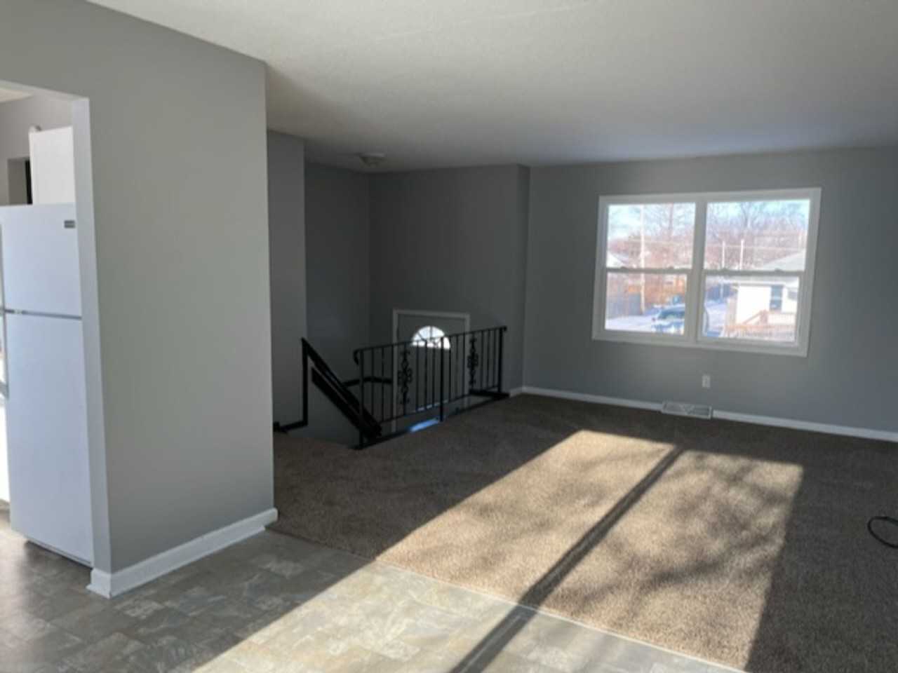 1418 5th Ave - Photo 2 of 11