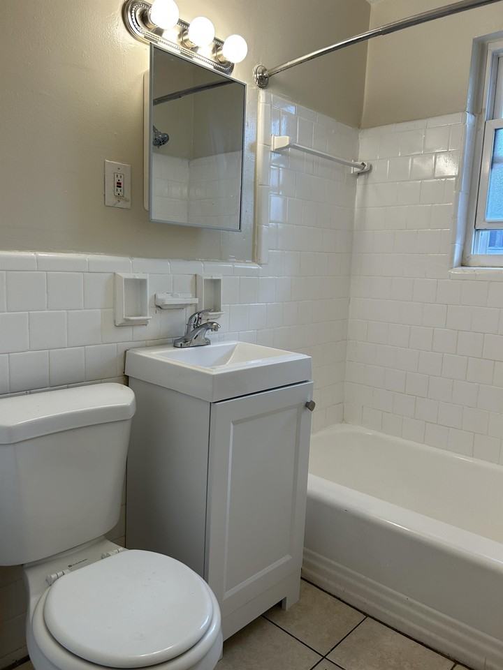 3319 MLK Jr. Ave SE - Photo 3 of 11