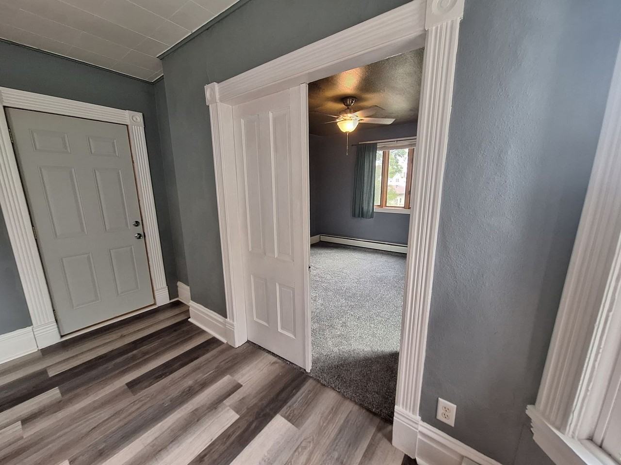 2015 Iowa Ave #2 - Photo 5 of 21