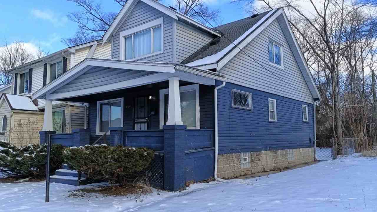 18604 Cardoni St - Photo 2 of 32