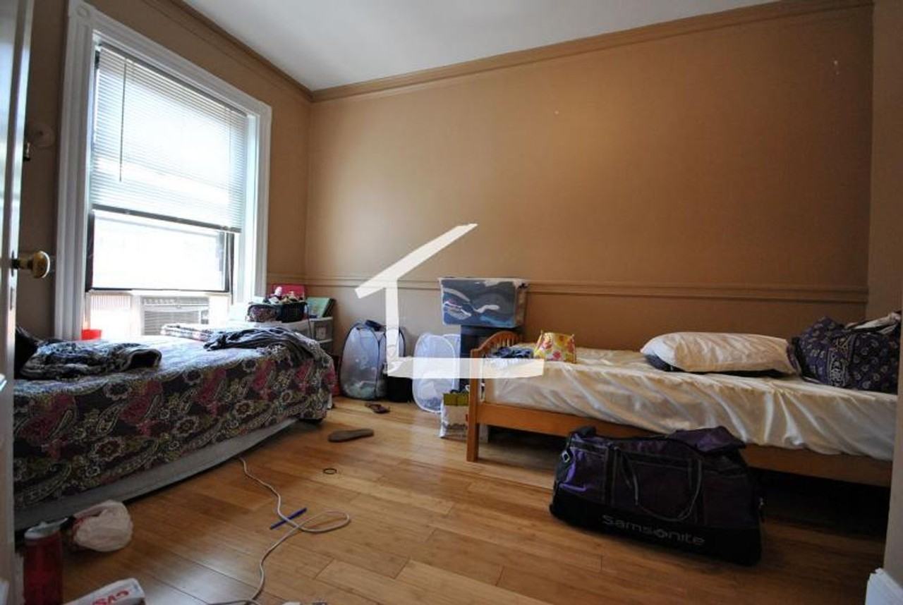 12 Bay State Rd - Photo 2 of 6