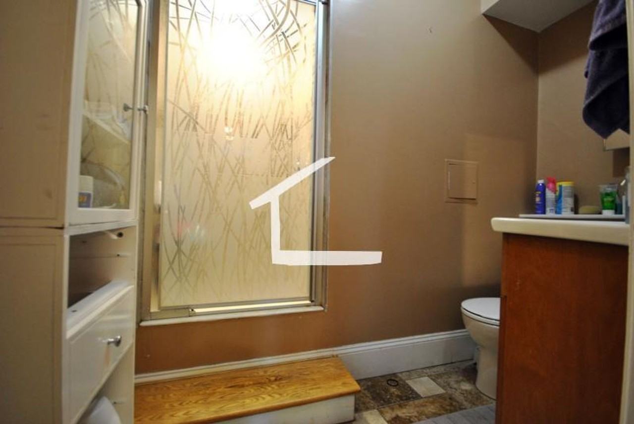 12 Bay State Rd - Photo 5 of 6