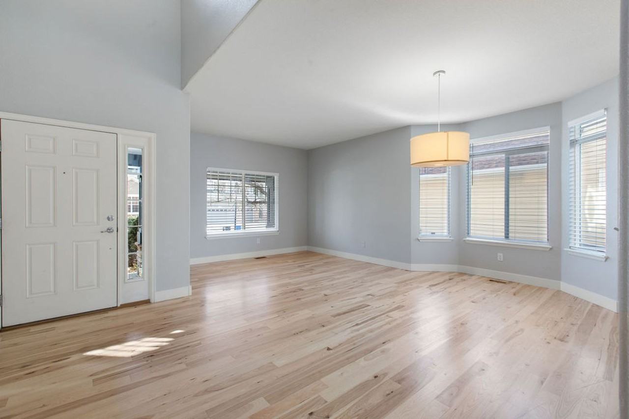 6433 Garrison Ct - Photo 5 of 42