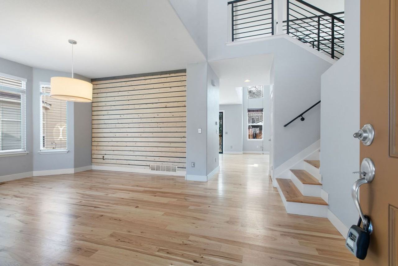 6433 Garrison Ct - Photo 7 of 42