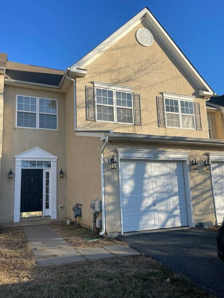 62 Springfield Cir - Photo 2 of 36