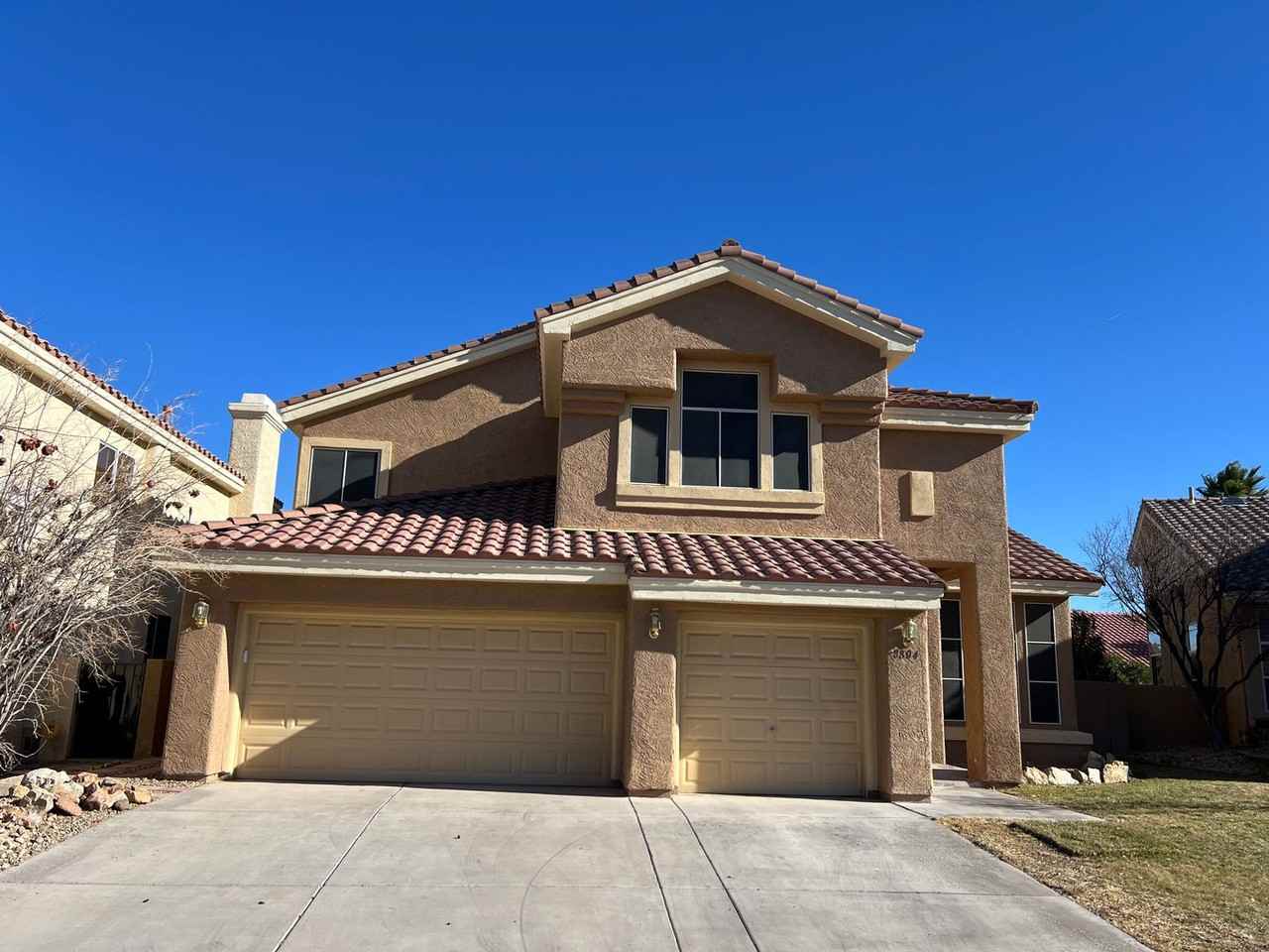 8804 Stafford Springs Dr - Photo 3 of 33