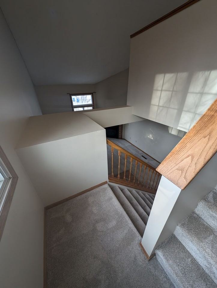 2583 Bedford Ct - Photo 6 of 22