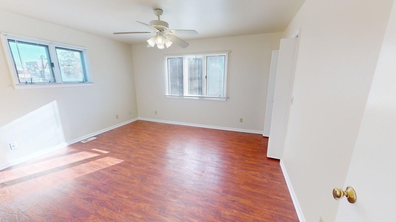 205 South Adams Street - Photo 5 of 10