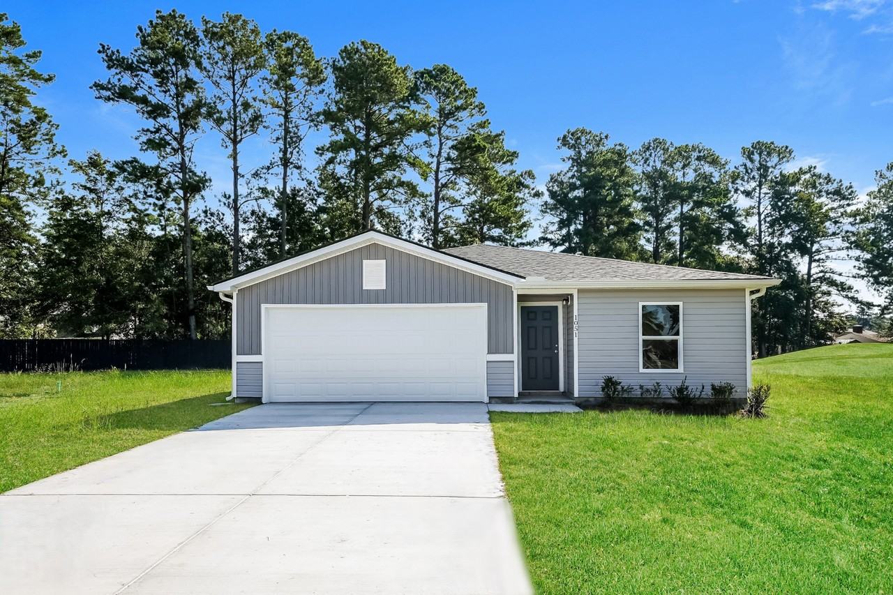 1051 Twin Ct - Photo 3 of 7