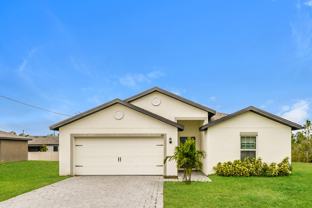 164 Blackstone Dr - Photo 1 of 1