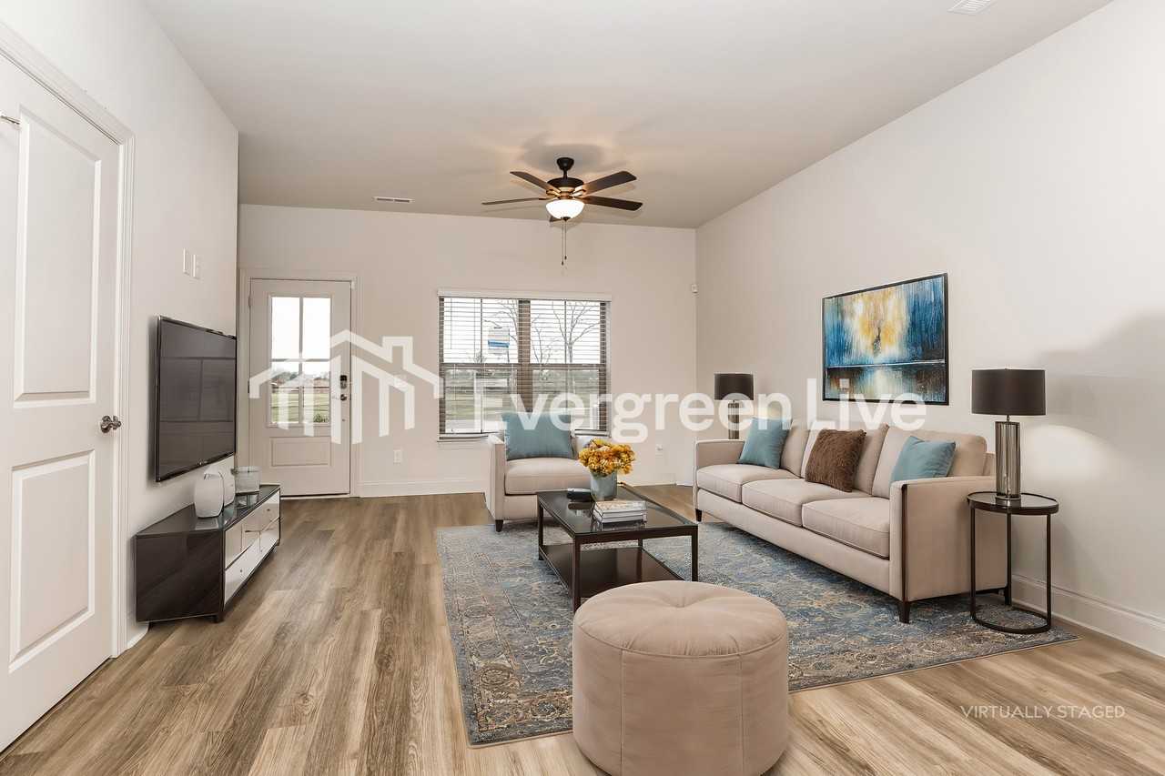 720 Elkins Dr - Photo 6 of 22