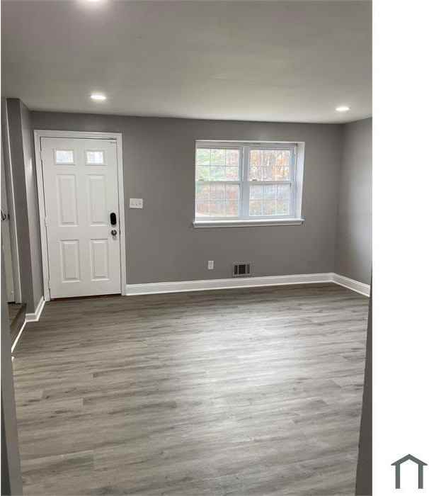 6099 Marquette Rd - Photo 3 of 14