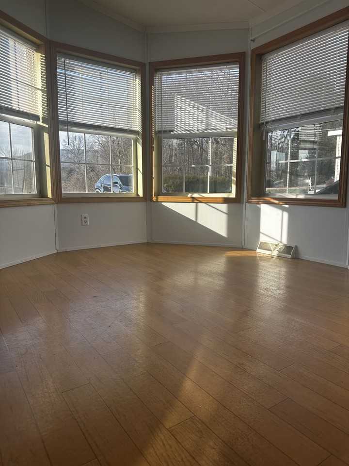 96 Yankee Folly Rd #NA - Photo 3 of 6