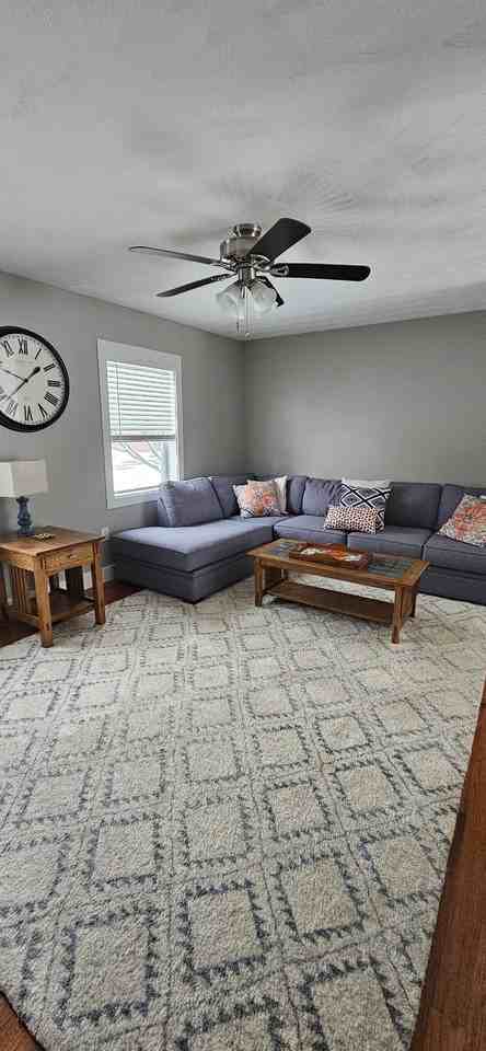 105 Newport Dr #NA - Photo 3 of 21