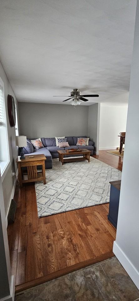 105 Newport Dr #NA - Photo 4 of 21