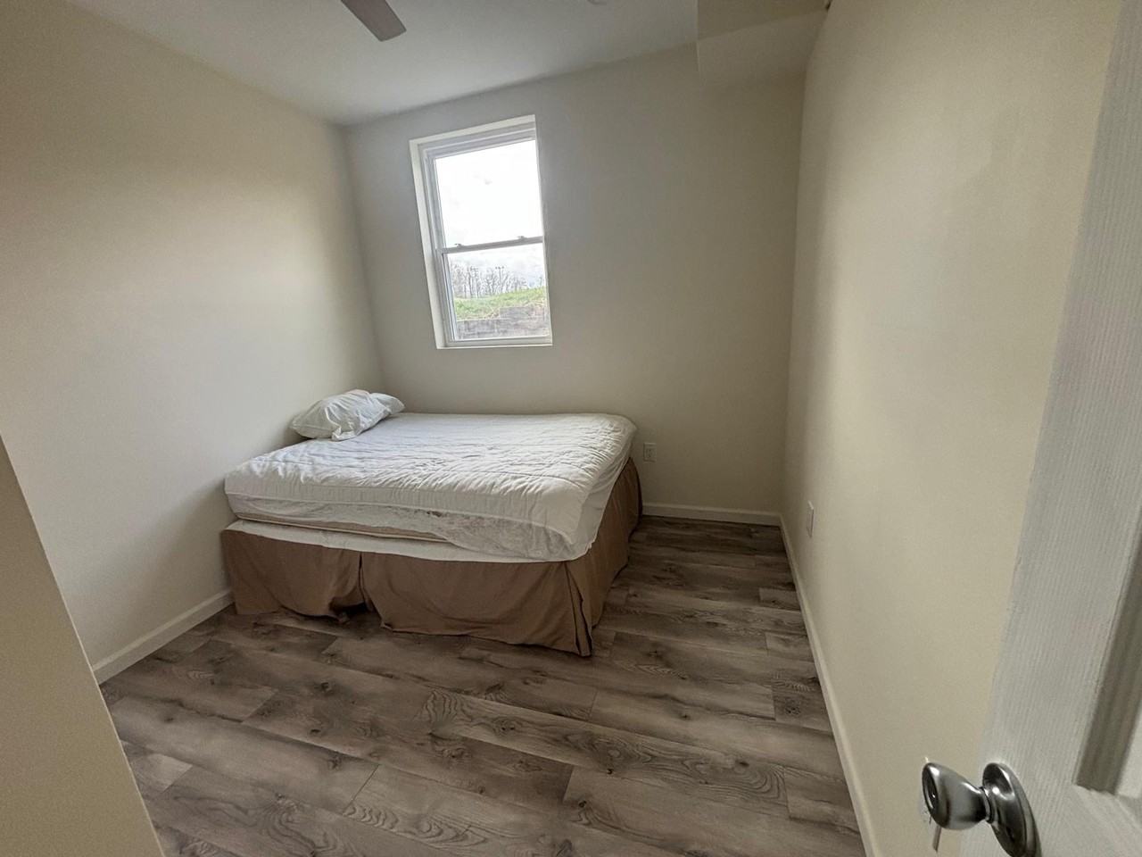 305 E Allens Bridge Rd #NA - Photo 7 of 7