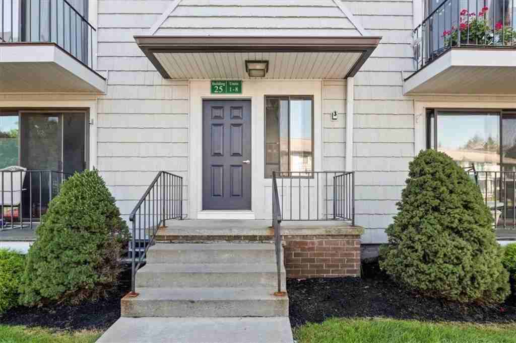 25 Great Wood Ct #2 - Photo 2 of 19