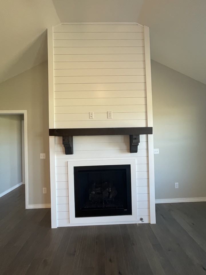 5635 W Mangrove St #NA - Photo 2 of 12