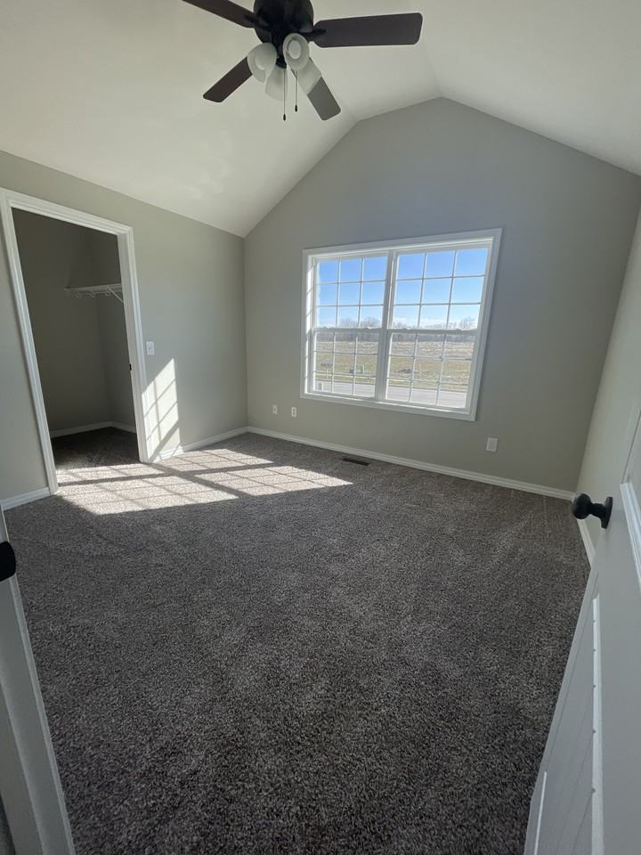 5635 W Mangrove St #NA - Photo 7 of 12