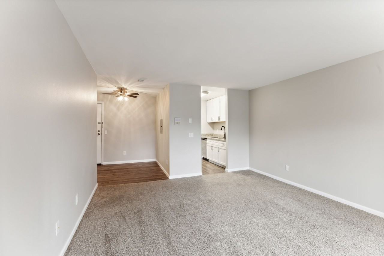 Country Meadows Apartments - Photo 3 of 50