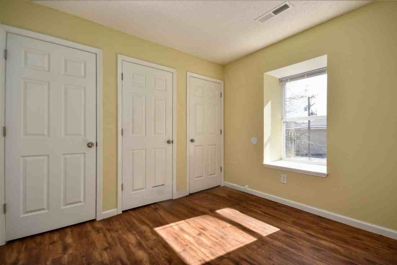 Branson Apartments - Photo 5 of 34