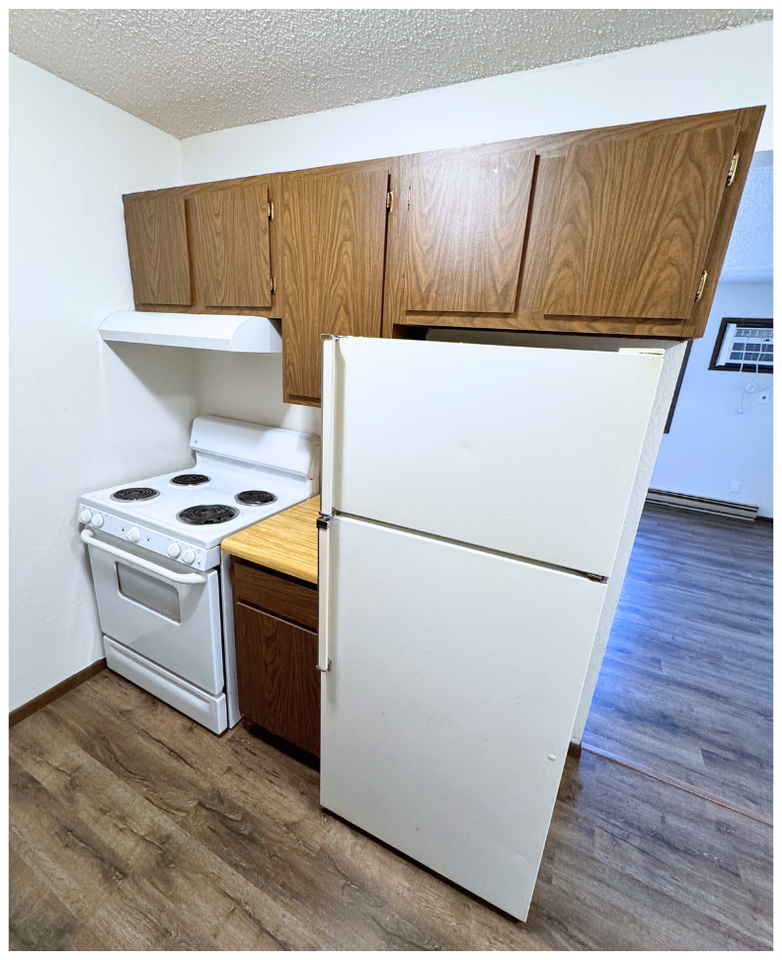 Prairie Ridge Apartments - Photo 2 of 12