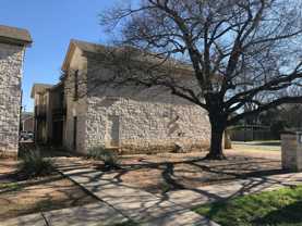 Economical 3/2s Blocks from Baylor Campus! - Photo 1 of 1