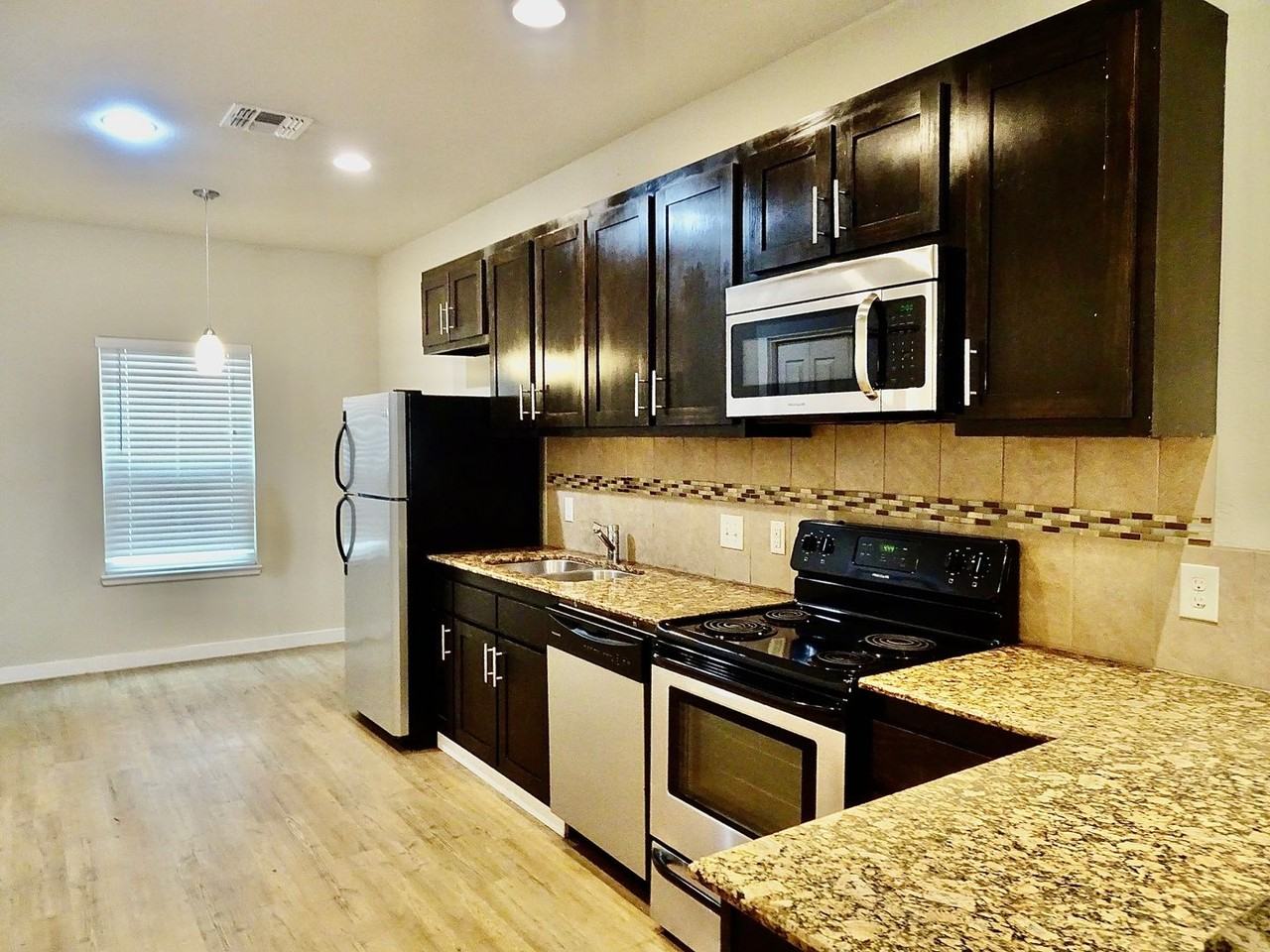 Bear Spot - Photo 2 of 10