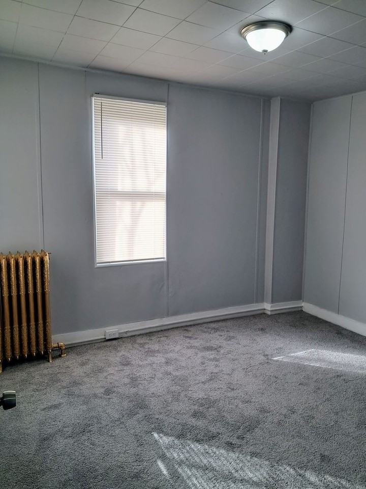 546 High St - Photo 7 of 22