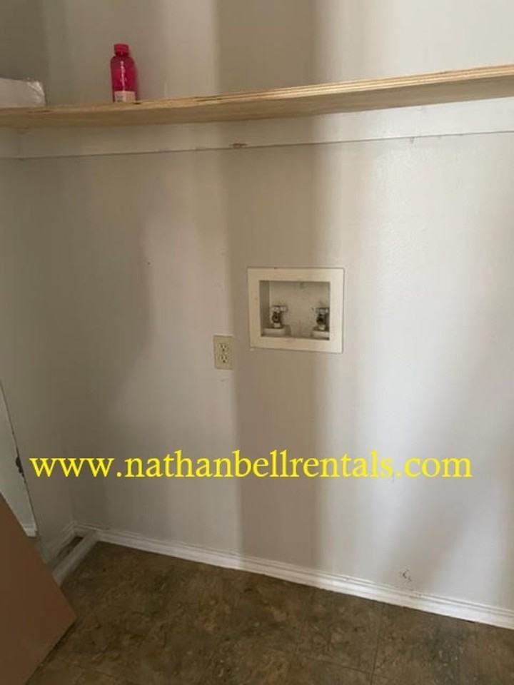 510 E Fairview St - Photo 7 of 13