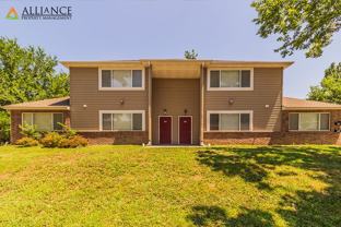 Vattier St. 928-30 - Photo 1 of 1