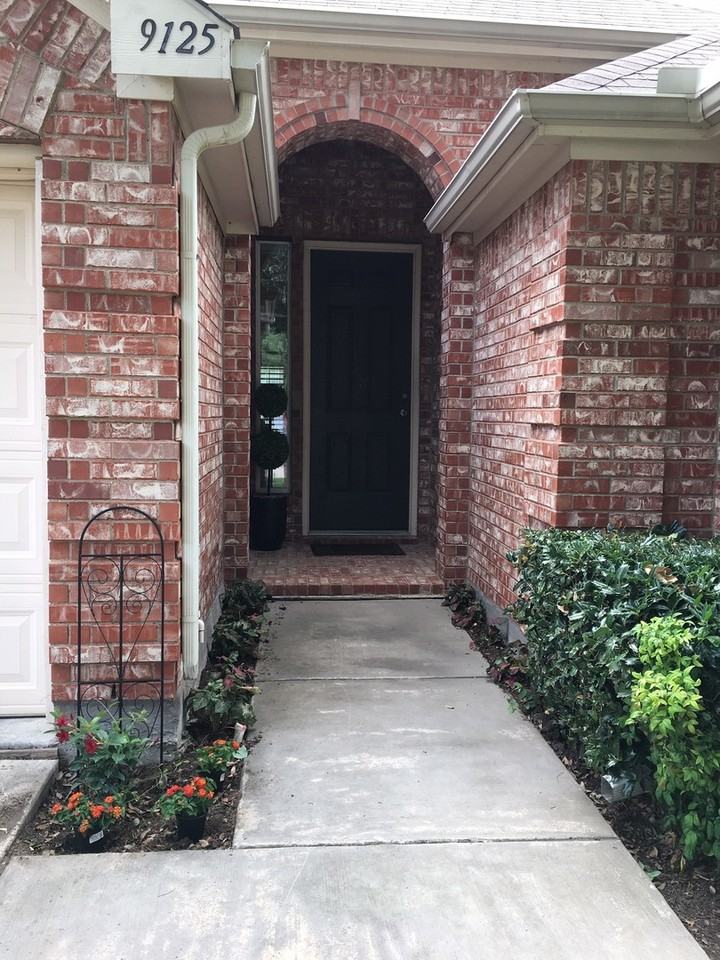 9125 Addison Dr - Photo 3 of 34