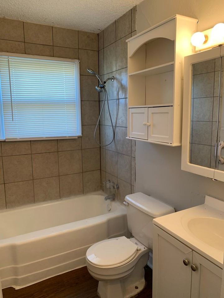 1331 Westover Dr - Photo 3 of 8