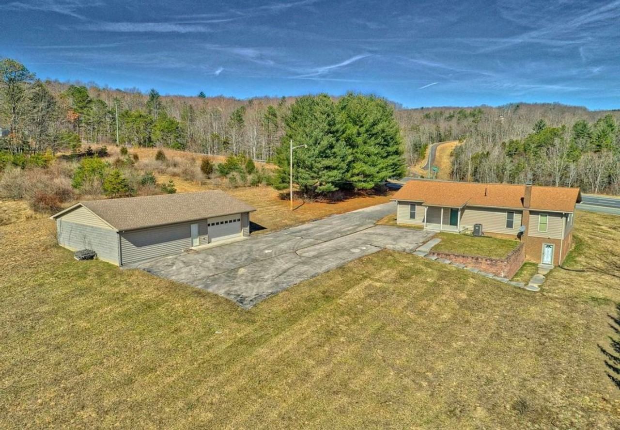 3089 Pandapas Pond Rd - Photo 6 of 25