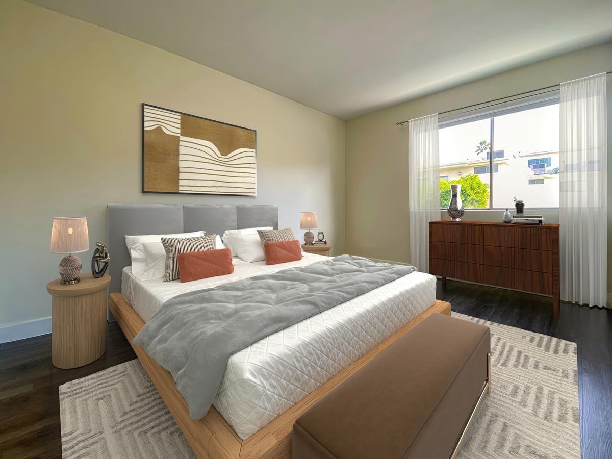 5464 Yarmouth Ave - Photo 4 of 14