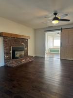 featured image of 700 Oleta Dr