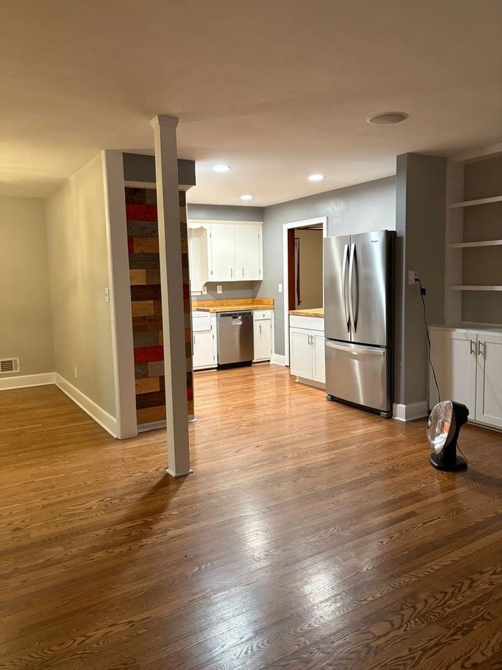 5068 School Rd - Photo 5 of 17