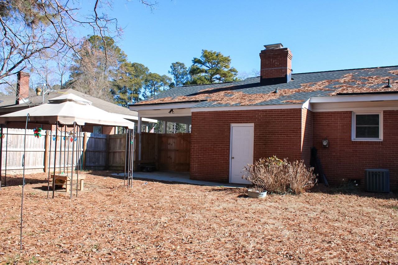 1001 Ensworth Rd Nw - Photo 2 of 17