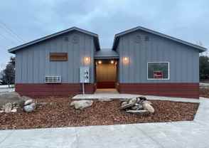 419/421 - Photo 1 of 1