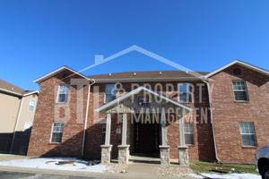 featured image of 2905 Vineyards Pkwy #5