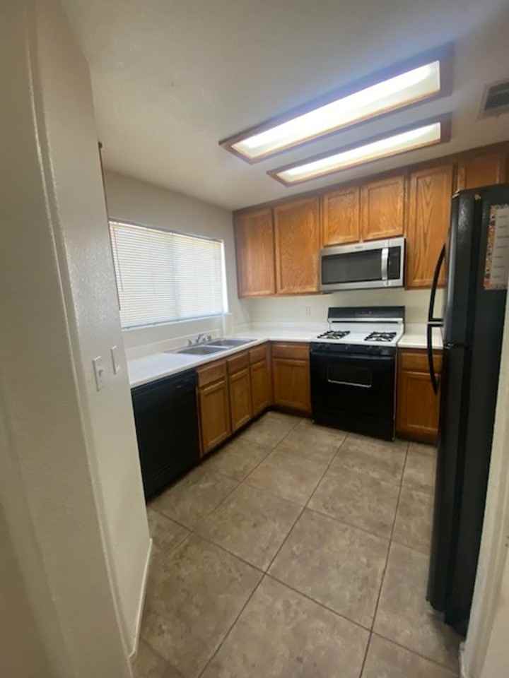 1420 Jamielinn Ln #202 - Photo 2 of 2