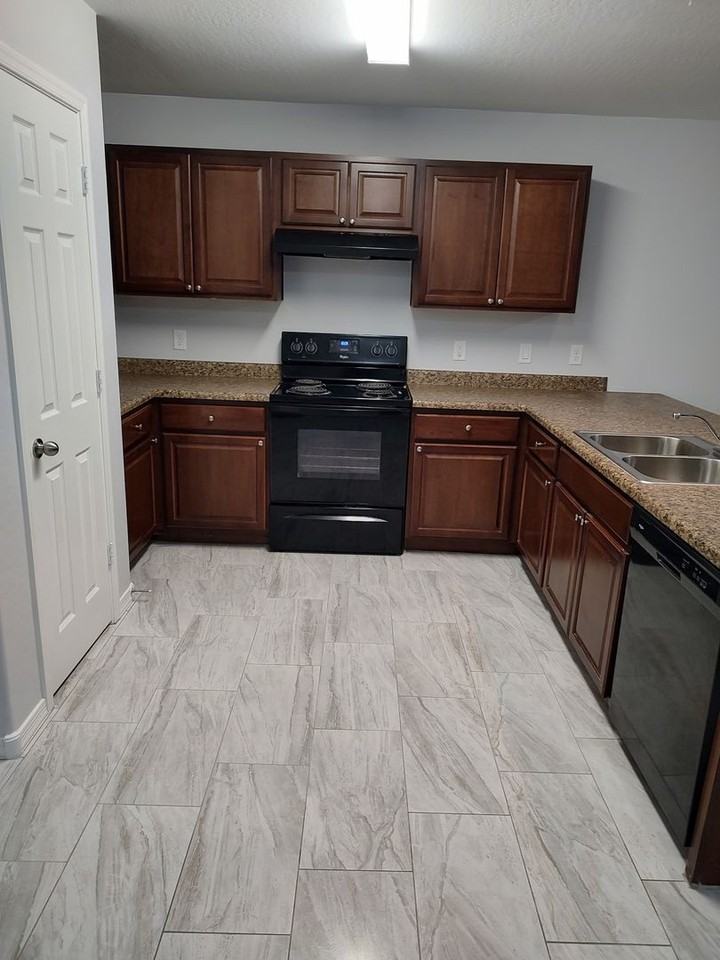 1658 E Palo Verde Dr - Photo 3 of 15