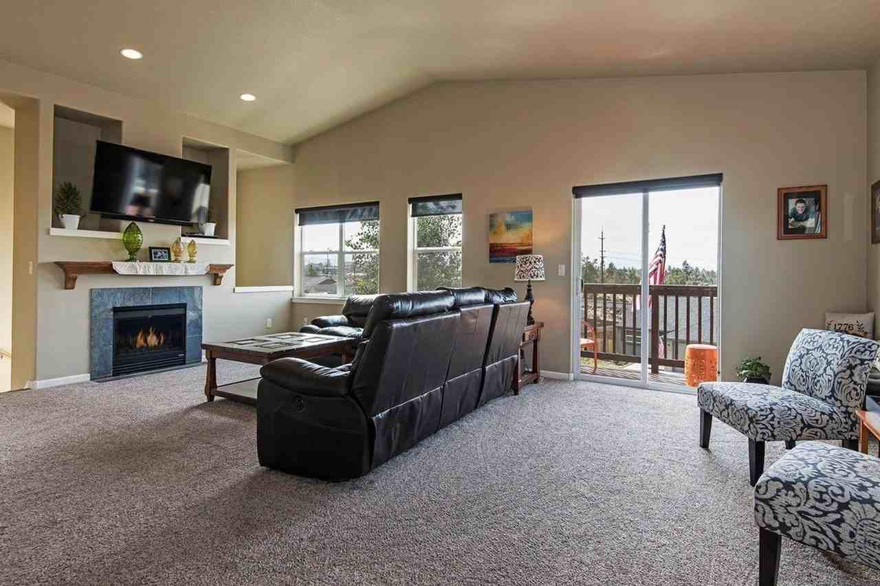 63792 Hunters Cir - Photo 3 of 19