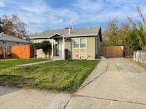 426 Pine St - Photo 1 of 1