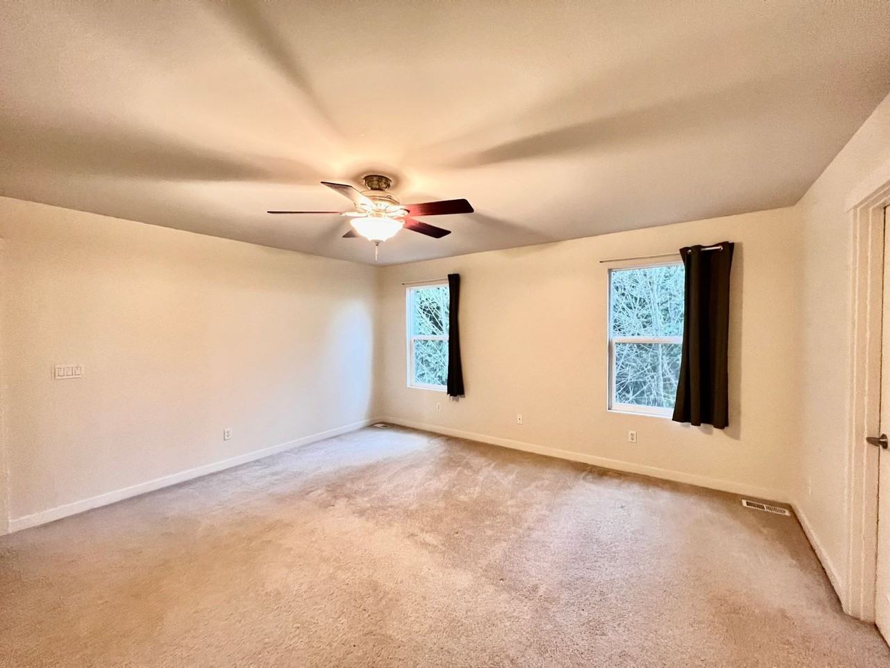 20221 124th Ave Ne - Photo 5 of 17