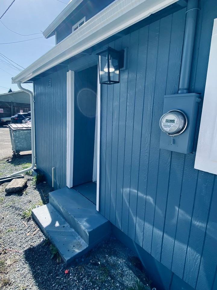 3405 Rockefeller Ave #D - Photo 4 of 20