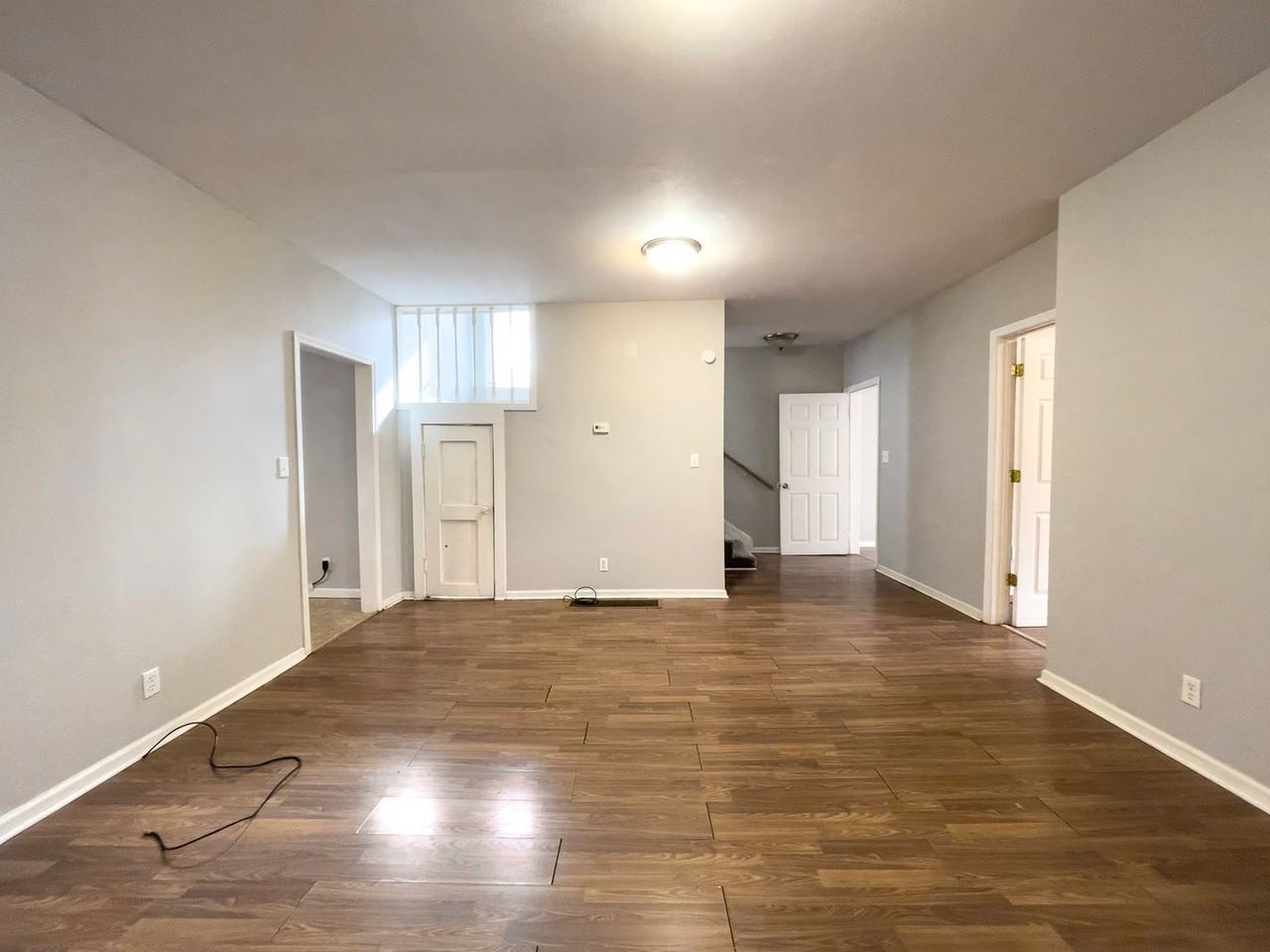118 N Martin St - Photo 5 of 30