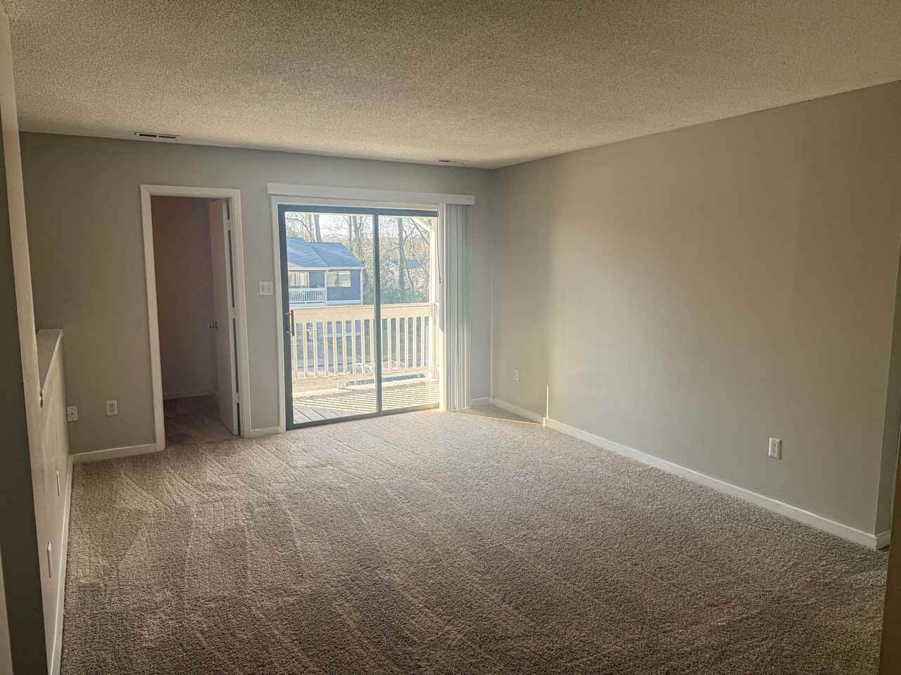 Berkshire Apartments - Photo 7 of 12