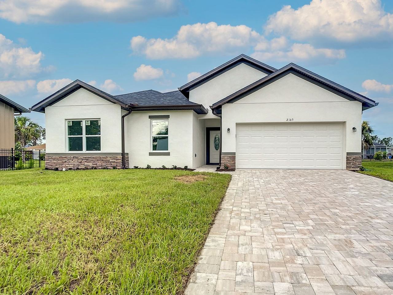2165 Music Ln - Photo 4 of 45