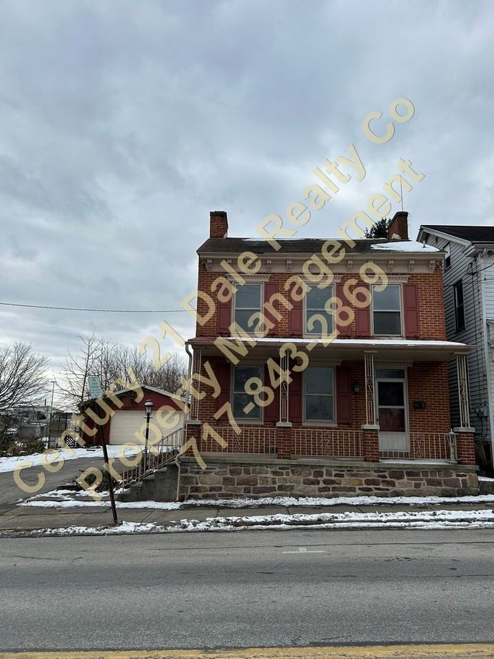 26 S Main St - Photo 2 of 41